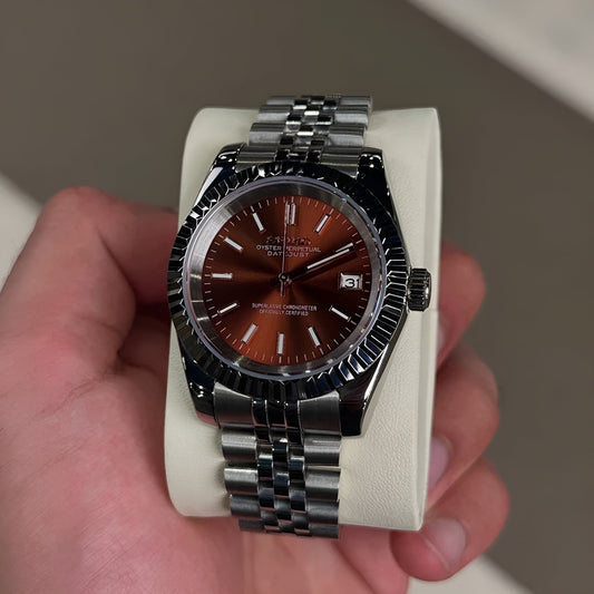 MONTURE® Mocha Brown Dial