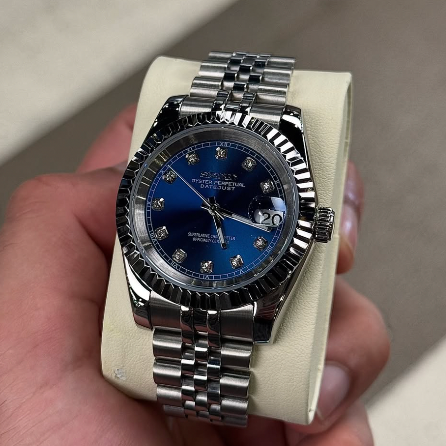 MONTURE® Blue Diamond Dial