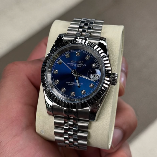 MONTURE® Blue Diamond Dial