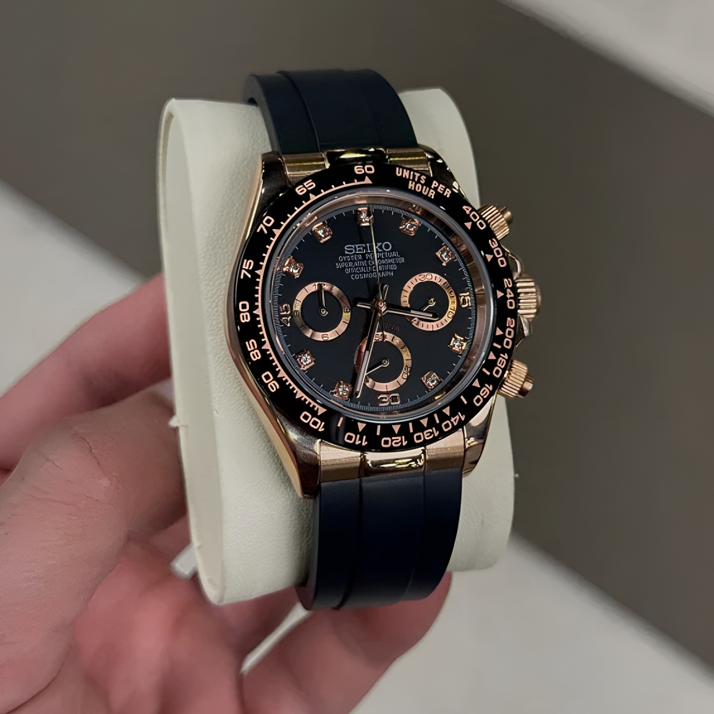 MONTURE® Caramel Diamond Dial